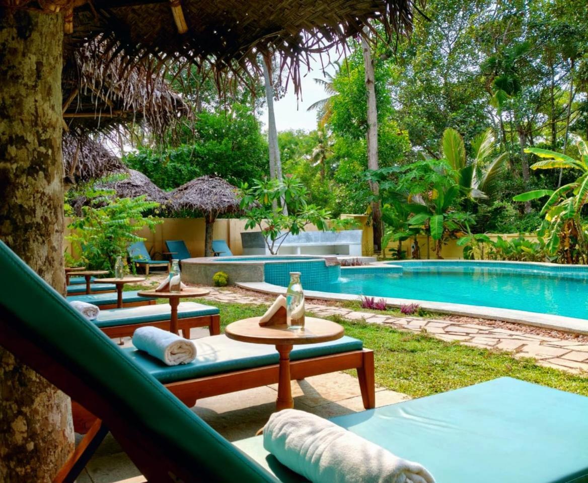 Marari Beach Bungalow Resort Alleppey Mararikulam Zewnętrze zdjęcie