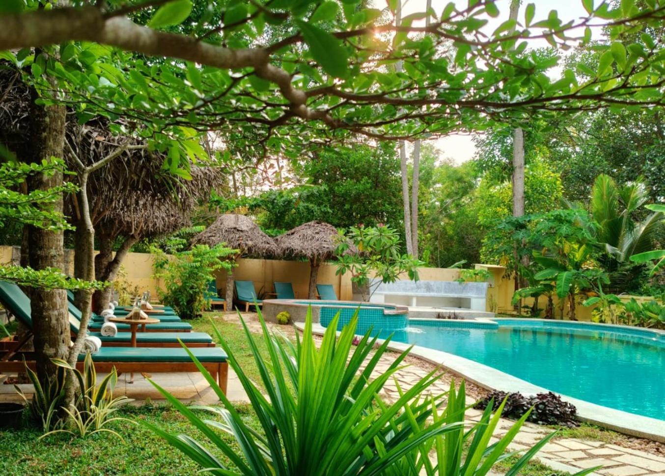 Marari Beach Bungalow Resort Alleppey Mararikulam Zewnętrze zdjęcie